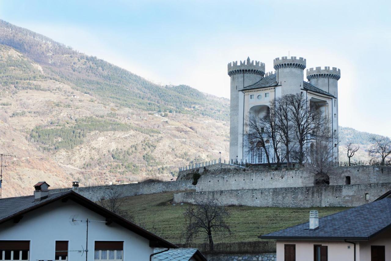 Hotel Ristorante Chateau Aymavilles Dış mekan fotoğraf